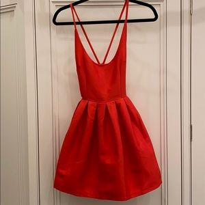Hello Molly Red “Skater style” swing mini, size 6